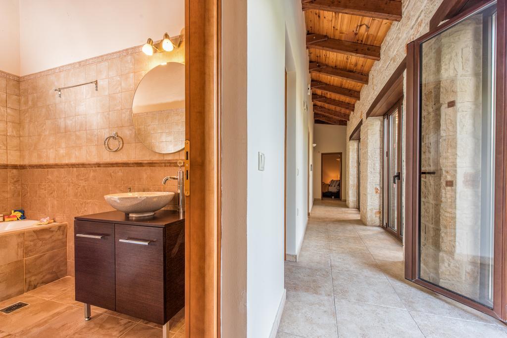 Astarte Villas - Kyveli Luxurious Private Villa Gaitani Номер фото